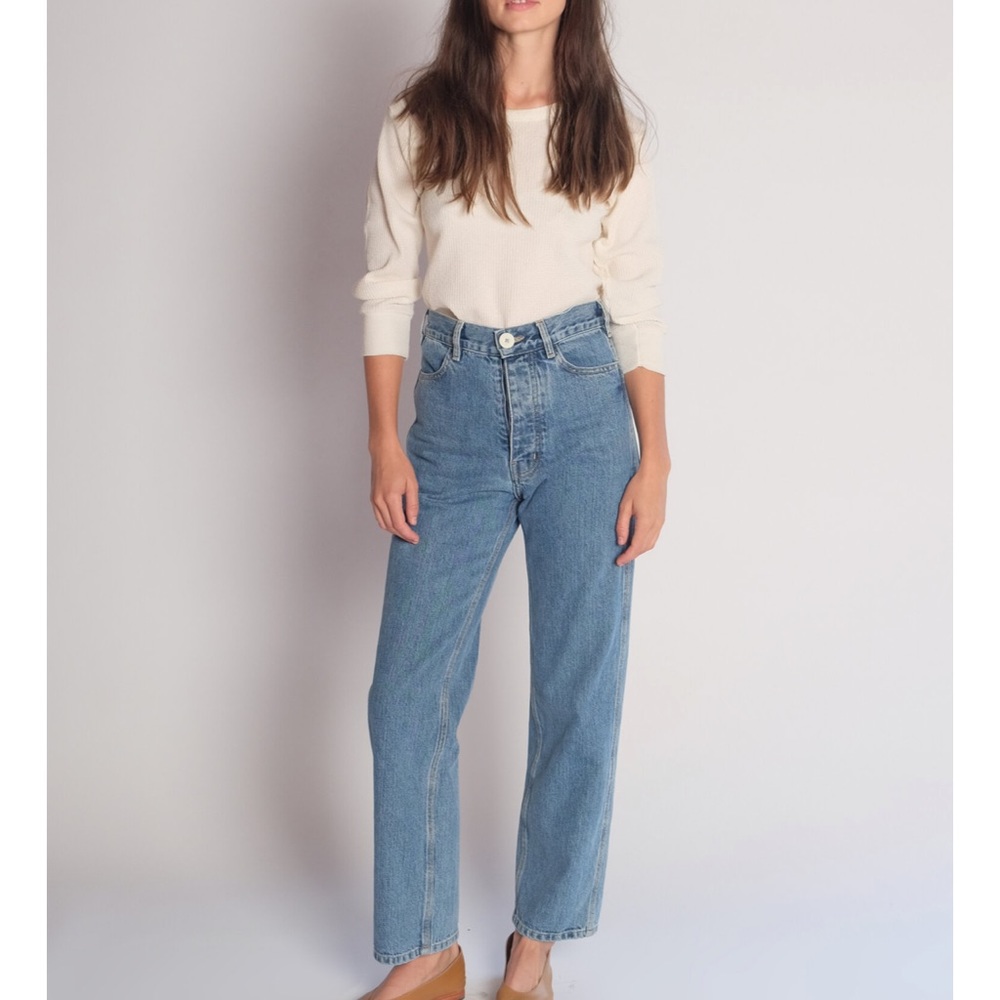 ISO Jesse Kamm 225s Cowboy Blue size 4